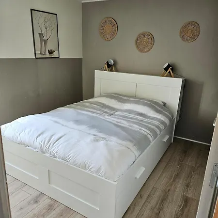 La Maison Du Bonheur Ferienhaus Xanton-Chassenon